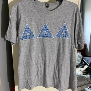 tri delta letter tee